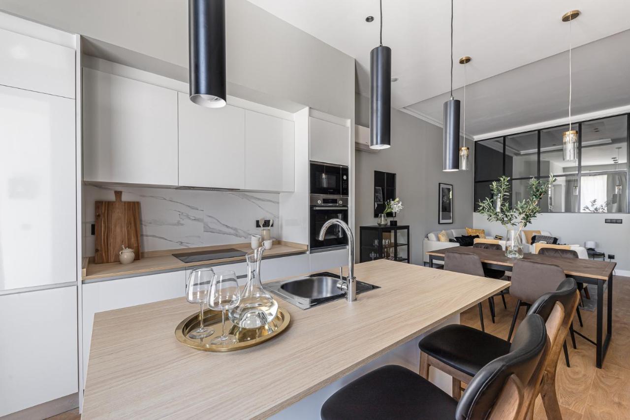 Totec Ventures Apartment Madrid Ngoại thất bức ảnh