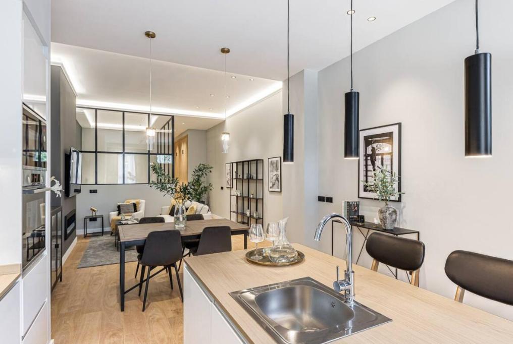 Totec Ventures Apartment Madrid Ngoại thất bức ảnh
